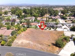 MLS #WS25172996 image #0