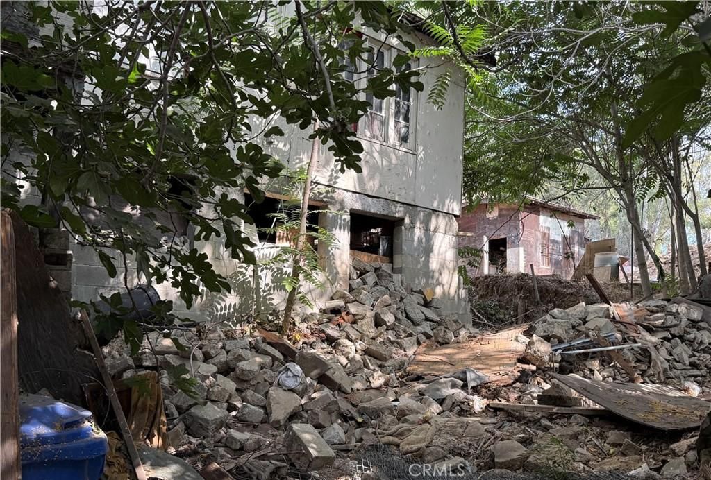 MLS #WS25196240 image #0