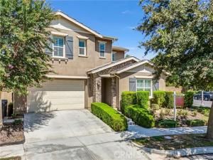 MLS #WS25220319 image #0