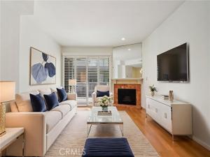 MLS #WS25222043 image #0