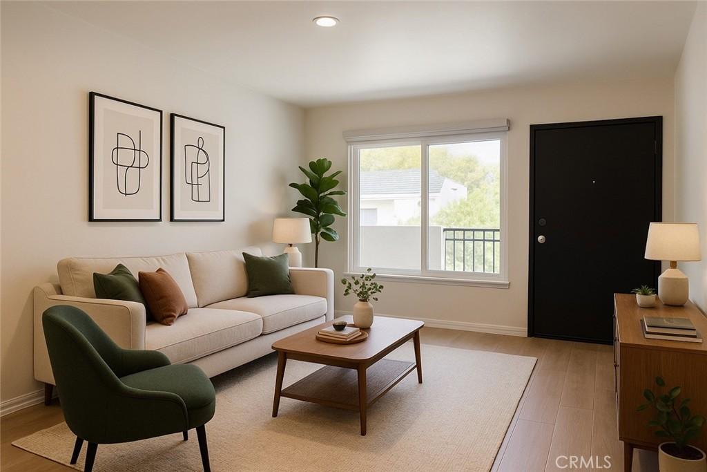 MLS #WS25222812 image #0