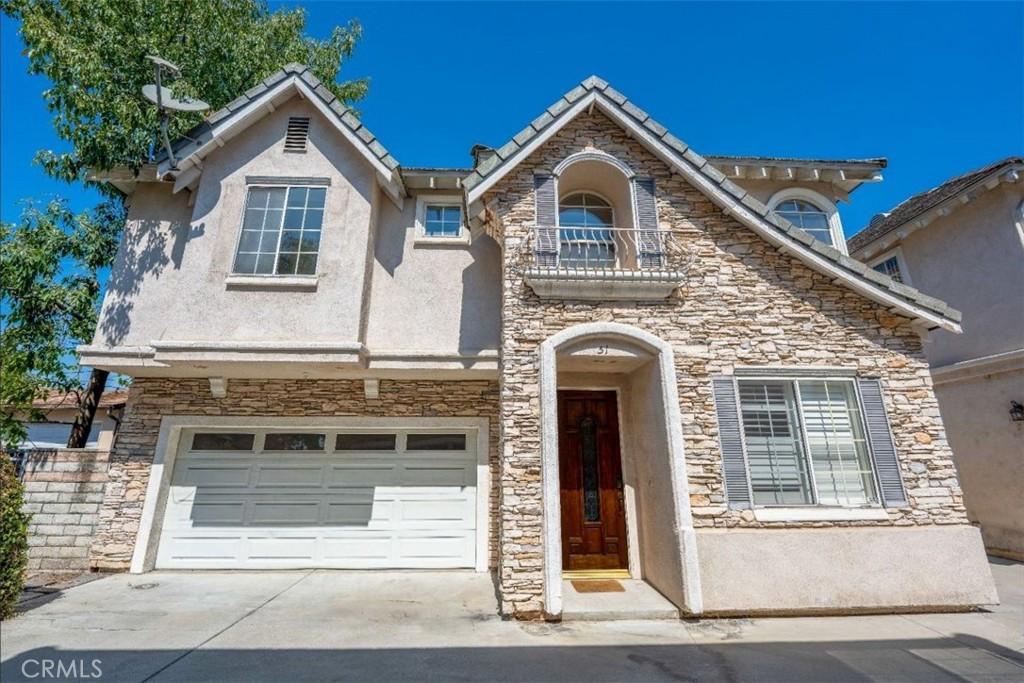 MLS #WS25223232 image #0