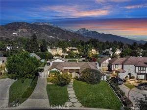 MLS #WS25223856 image #0