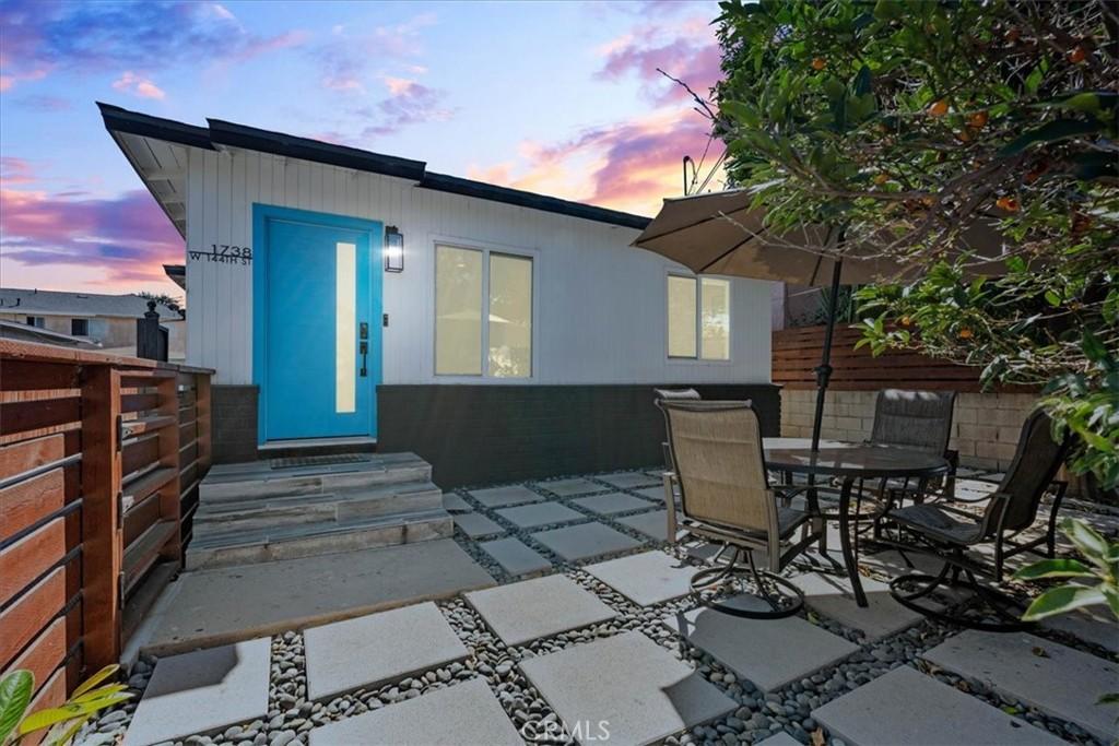 MLS #WS25226042 image #0