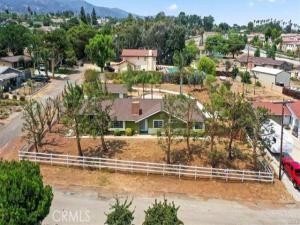 MLS #WS25228110 image #0