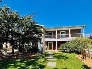 MLS #WS25228462 image #0