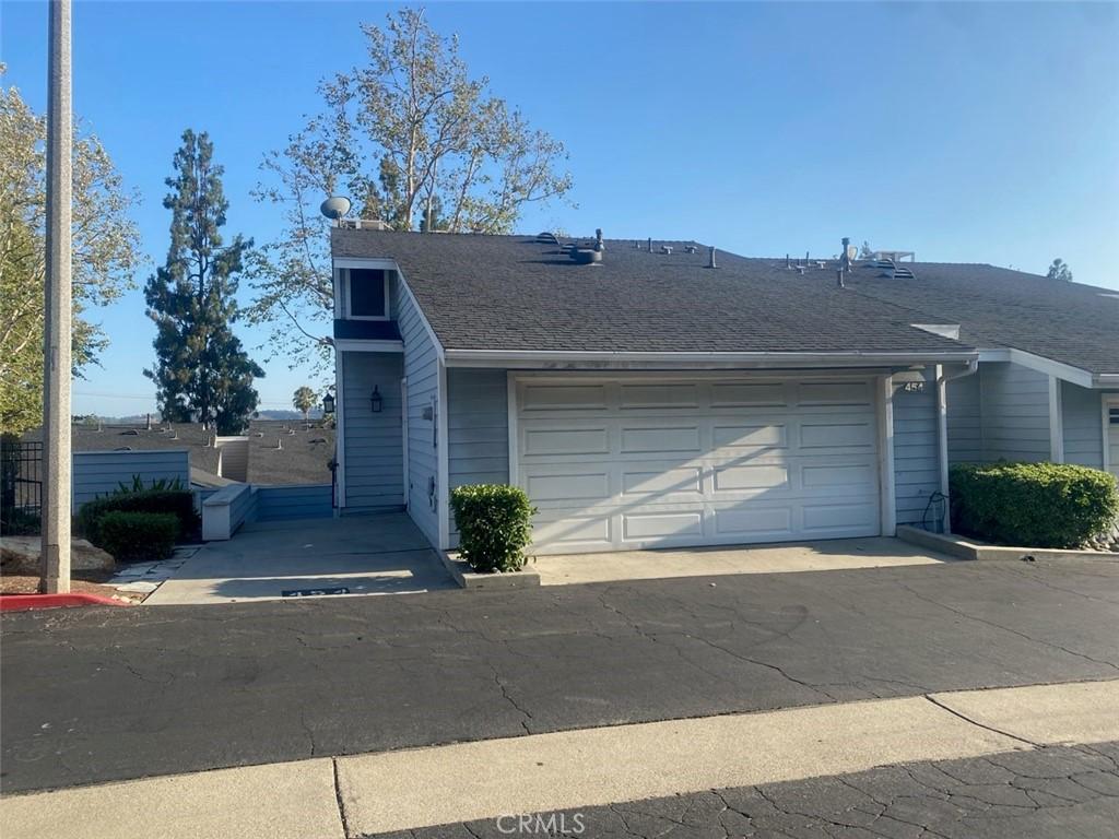 MLS #WS25232325 image #0