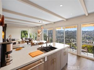 MLS #WS25232362 image #0