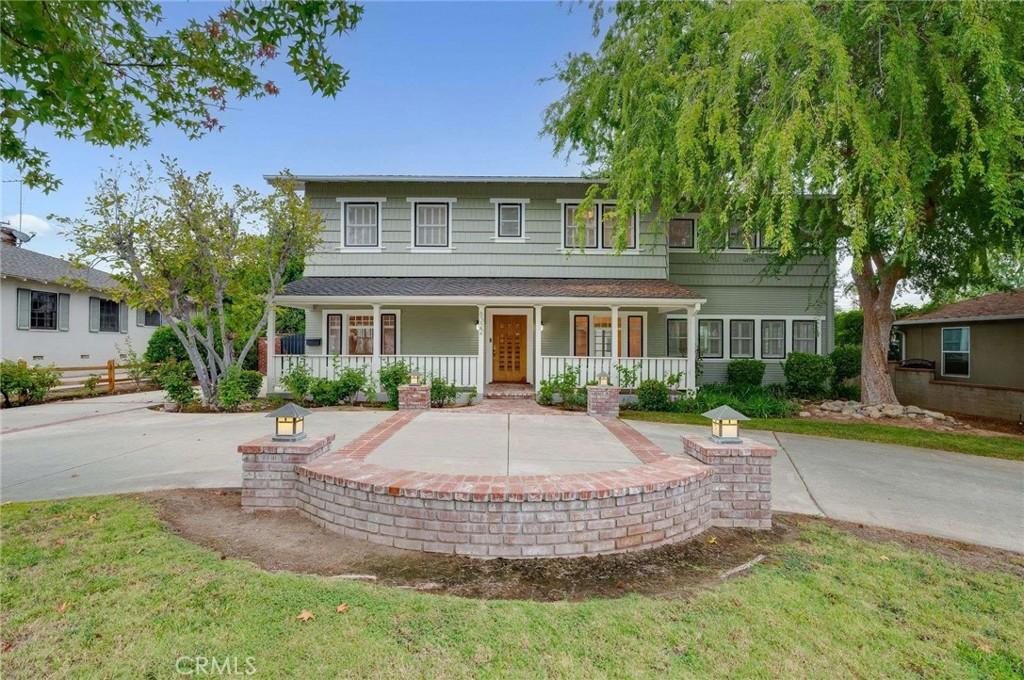 MLS #WS25233105 image #0