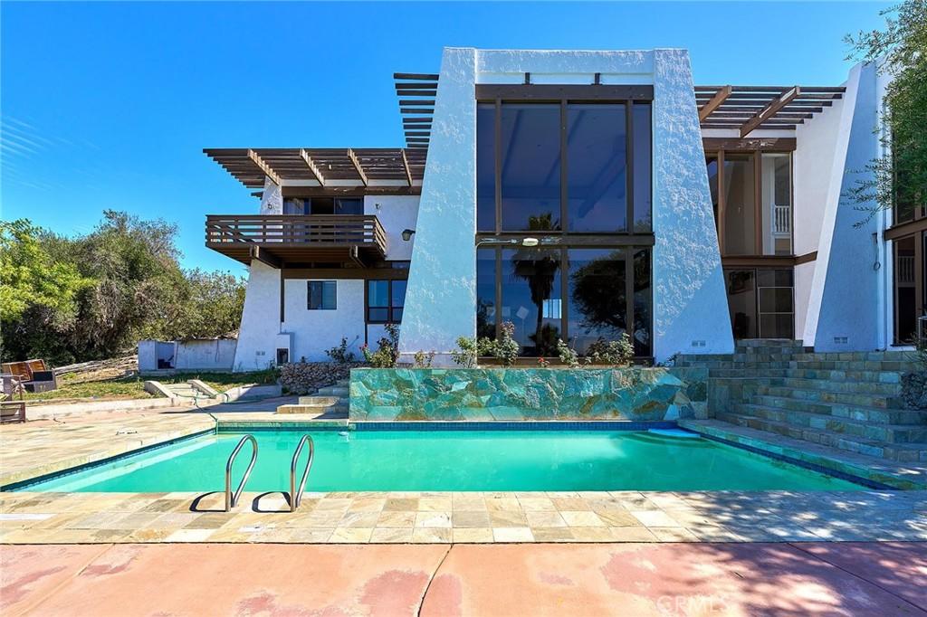 MLS #WS25235049 image #0