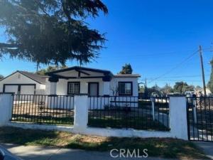 MLS #WS25242575 image #0