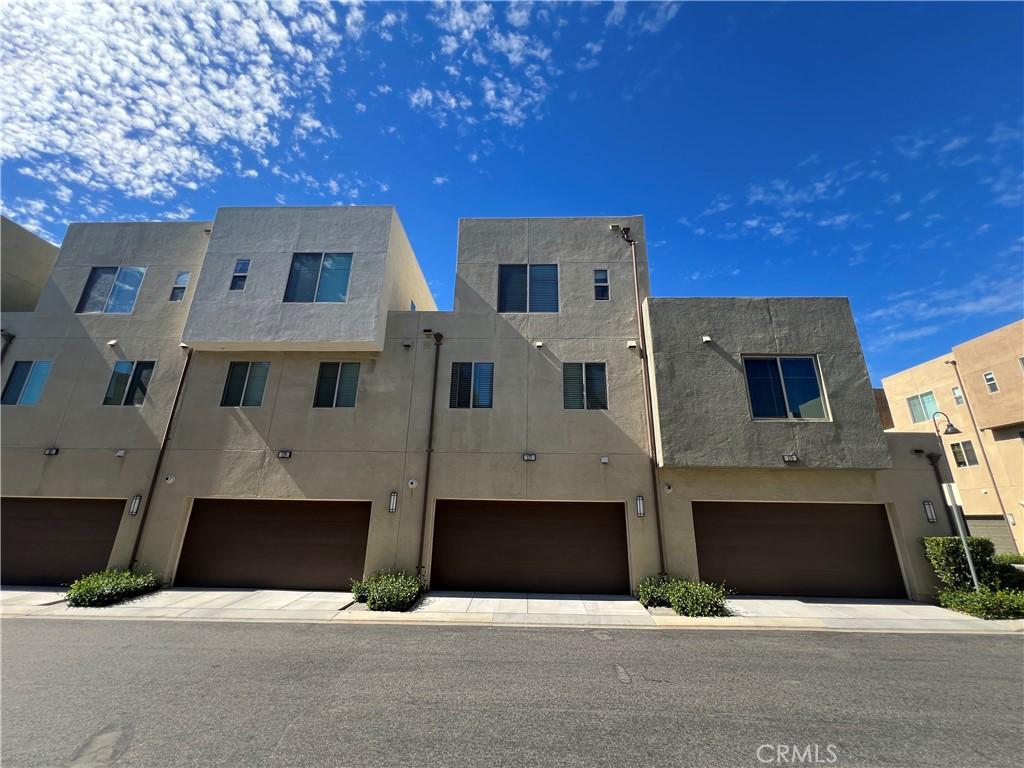 MLS #WS25242784 image #0