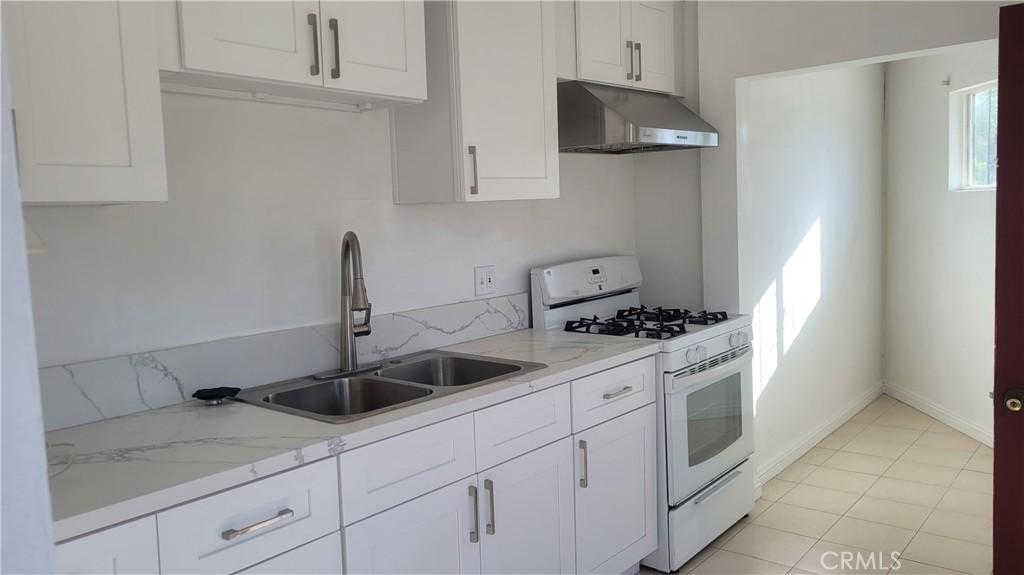 MLS #WS25244627 image #0