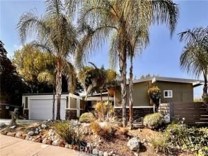 MLS #WS25245358 image #0