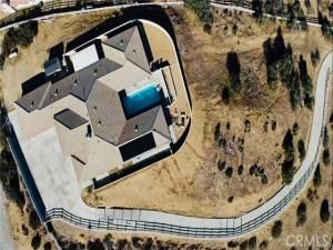 MLS #WS25247651 image #0