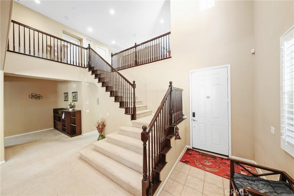 MLS #WS25249366 image #0