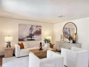 MLS #WS25250291 image #0