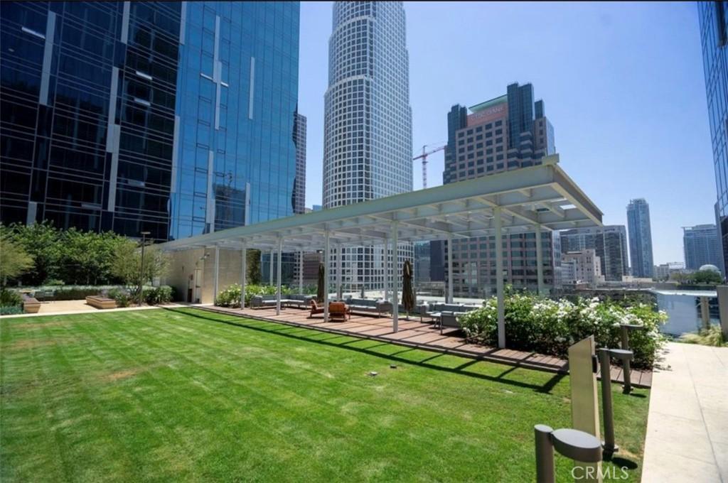 MLS #WS25252119 image #0