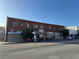MLS #WS25252189 image #0