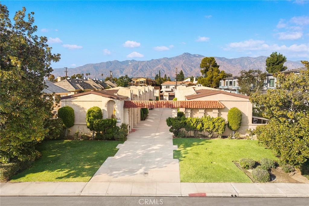 MLS #WS25253305 image #0