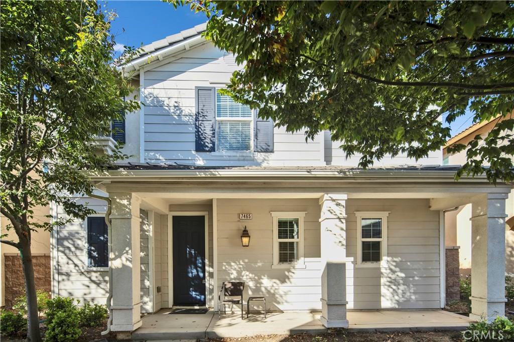 MLS #WS25253830 image #0