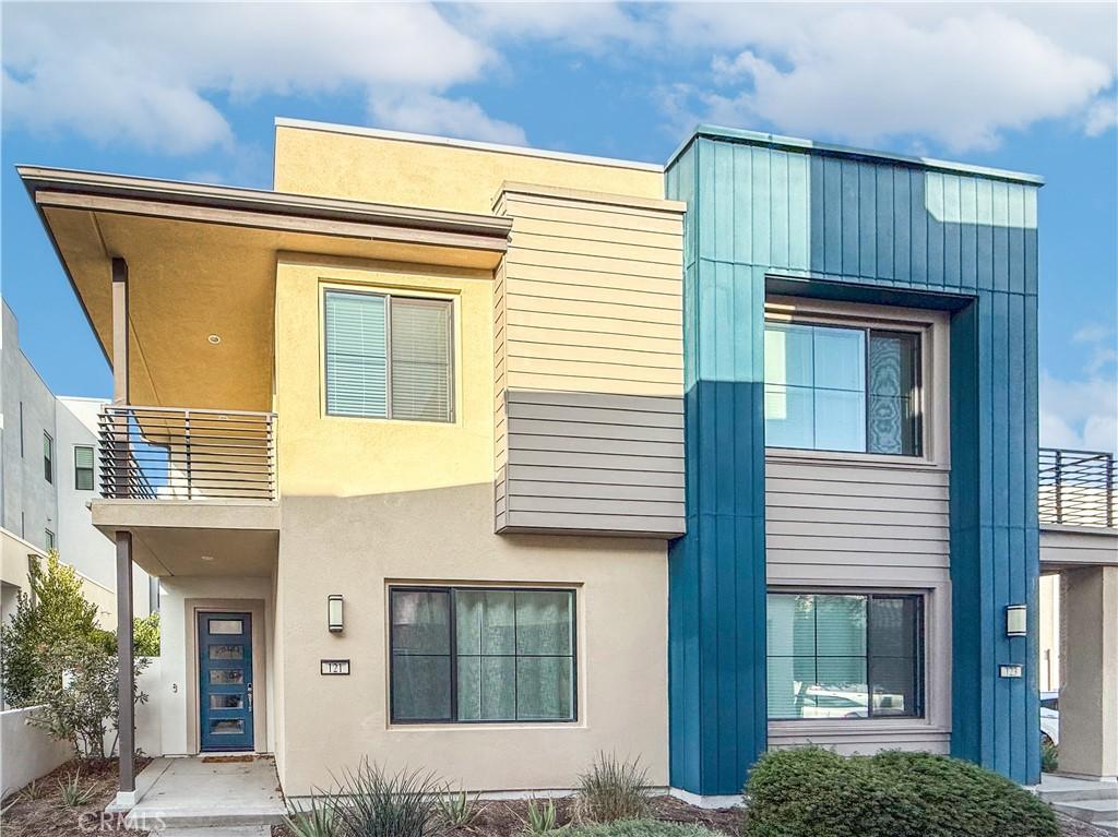 MLS #WS25255346 image #0