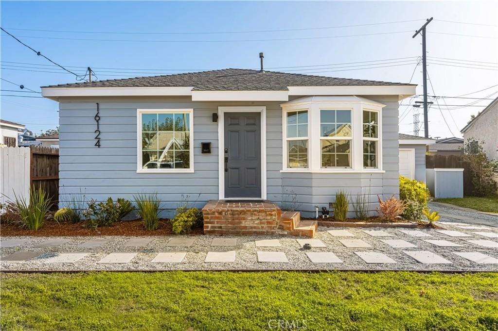 MLS #WS25256308 image #0