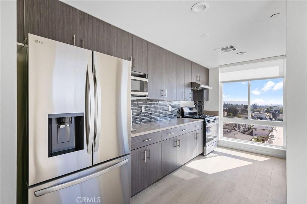 MLS #WS25257911 image #0