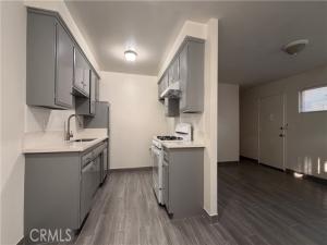 MLS #WS25259718 image #0