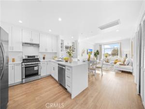 MLS #WS25259813 image #0