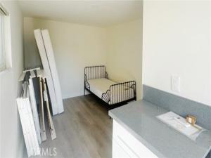 MLS #WS25266794 image #0