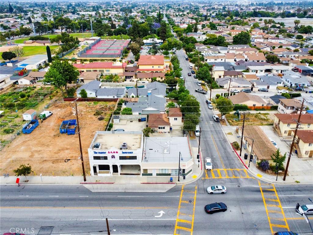 MLS #WS25266854 image #0