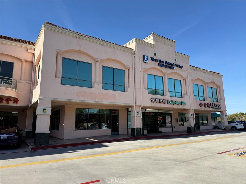 MLS #WS25267133 image #0