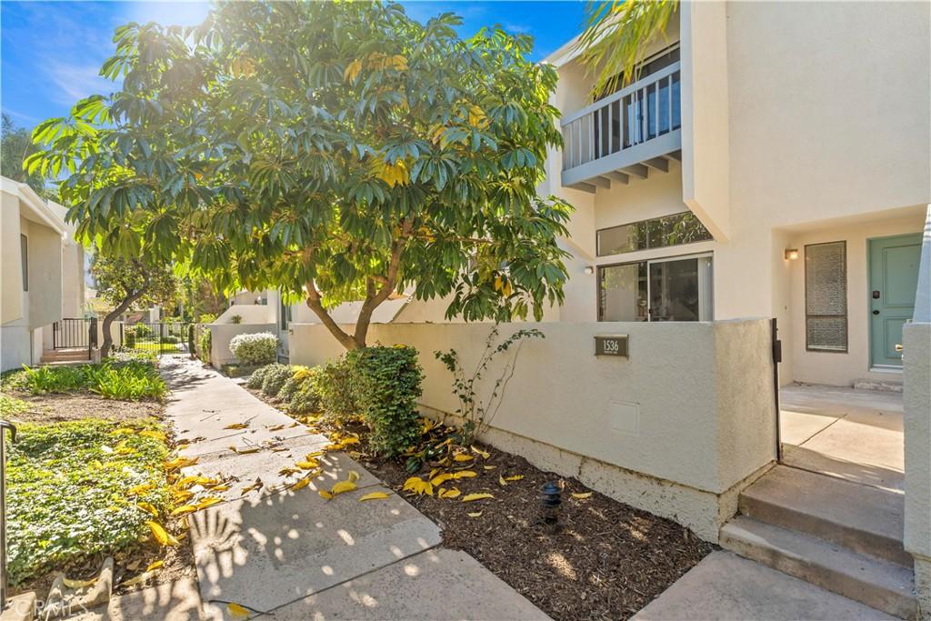 MLS #WS25267224 image #0