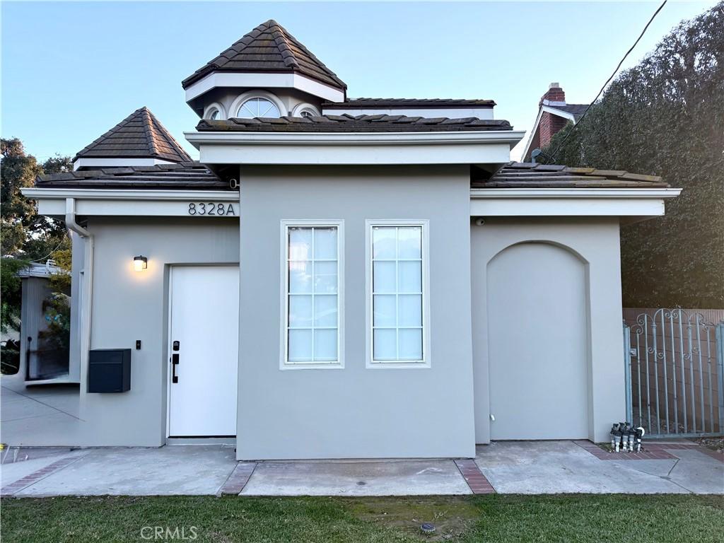 MLS #WS25271140 image #0