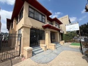 MLS #WS25275025 image #0