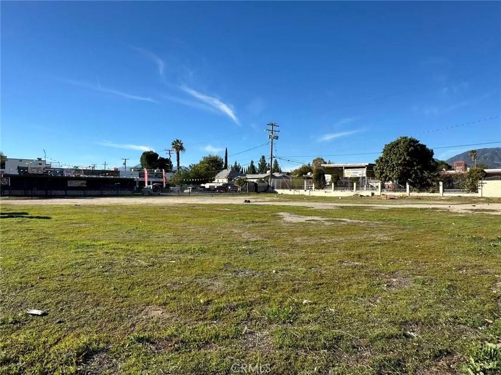 MLS #WS25277655 image #0