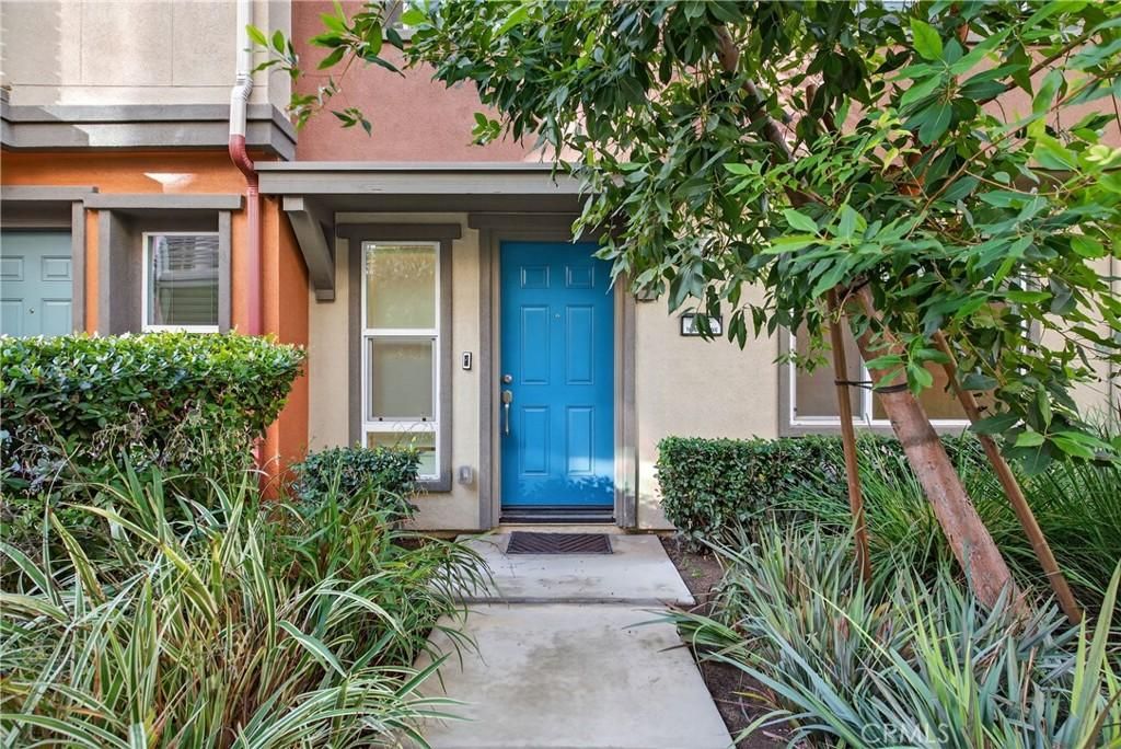 MLS #WS25281487 image #0