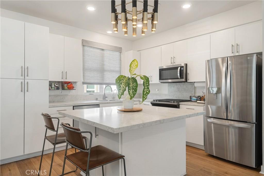 MLS #WS26000411 image #0