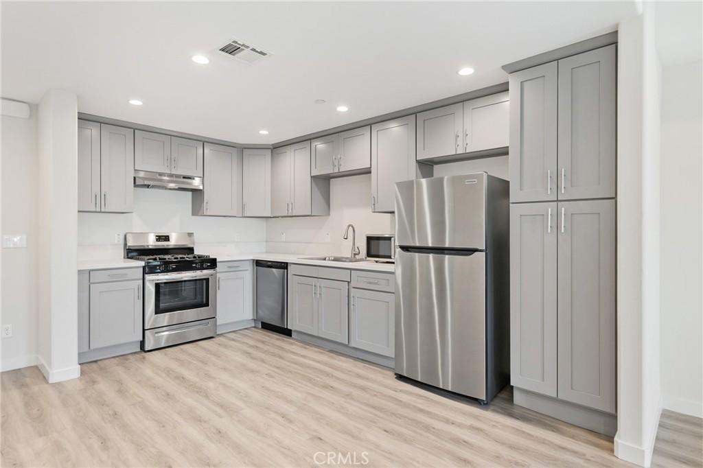 MLS #WS26006148 image #0