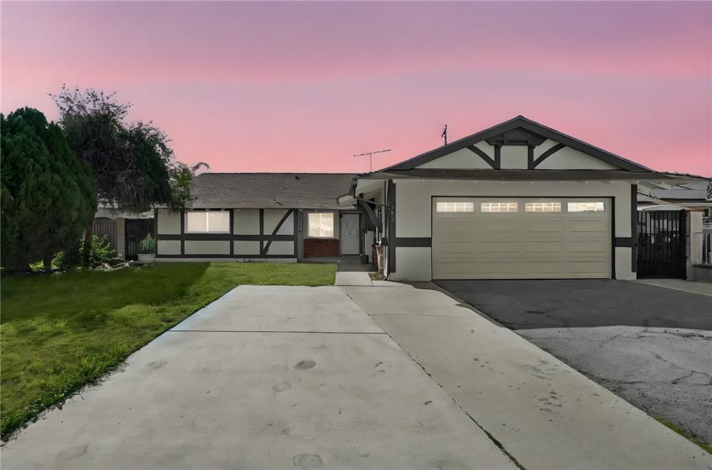 MLS #WS26009387 image #0