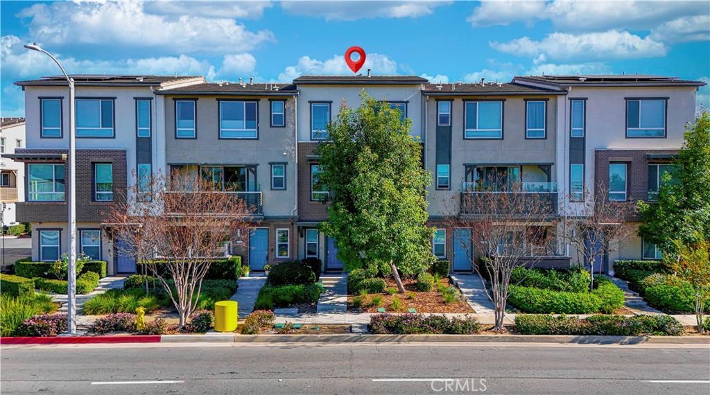 MLS #WS26009704 image #0