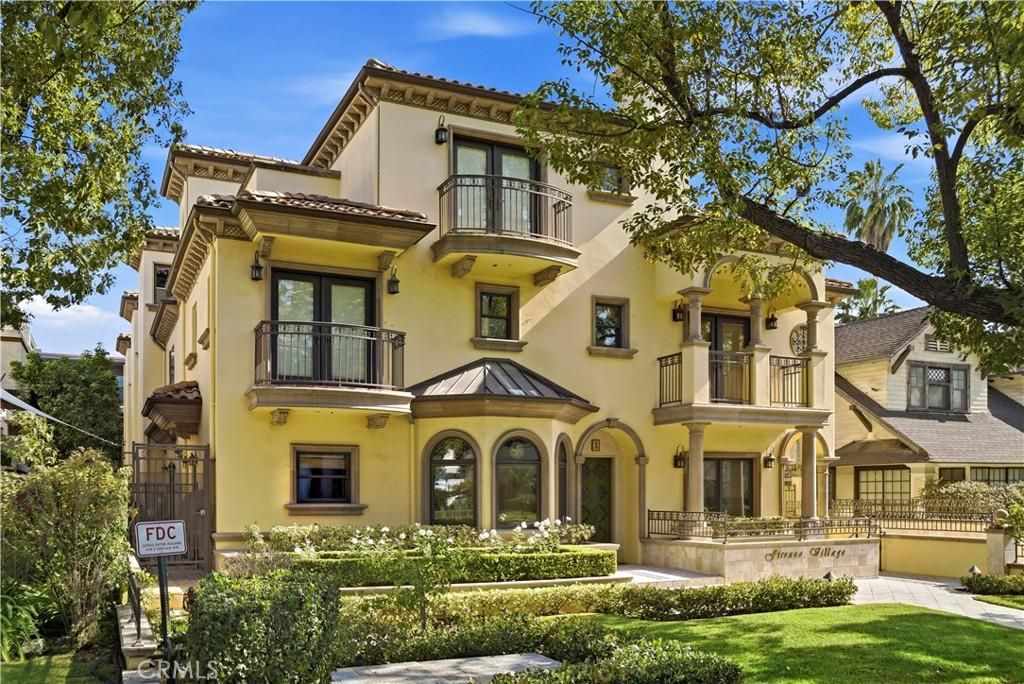 MLS #WS26036622 image #0