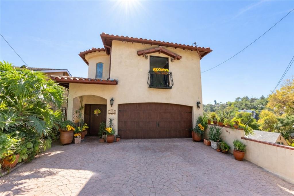 633 Sunnyhill DR Los Angeles CA 90065 | MLS #WS26059741 45 MLS #WS26059741 image #0