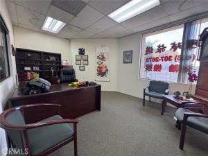 MLS #WS26066888 image #0