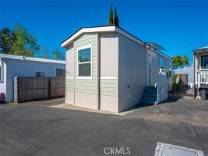 MLS #WS26069950 image #0