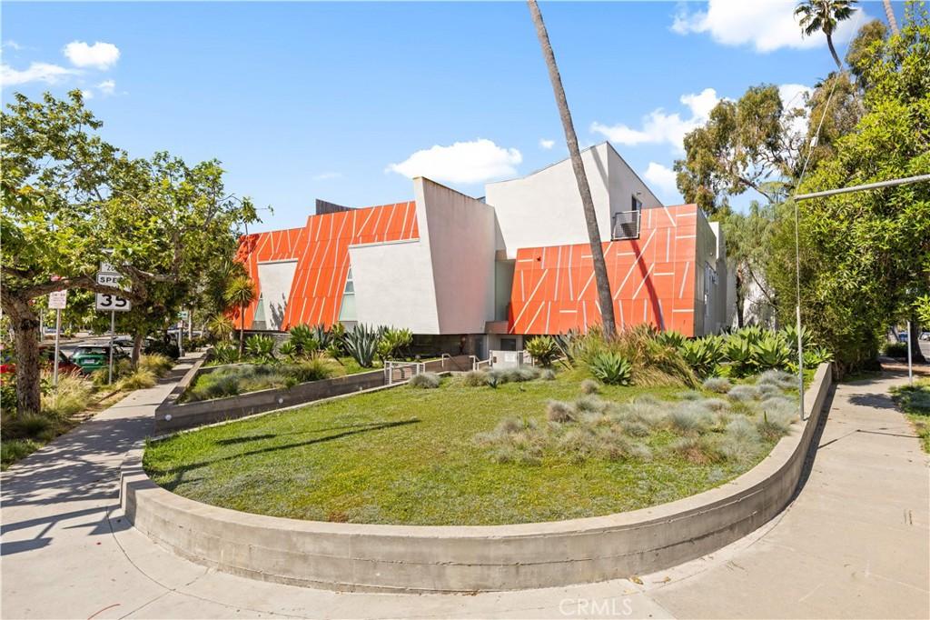 719 Venice Boulevard Venice CA 90291 | MLS #WS26074259 45 MLS #WS26074259 image #0