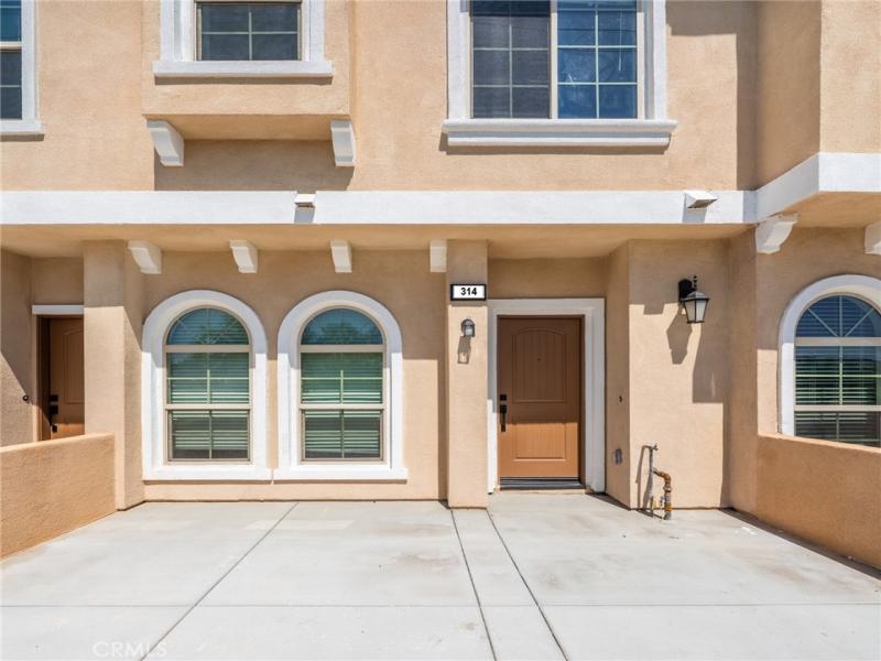 MLS #WS26095129 image #0