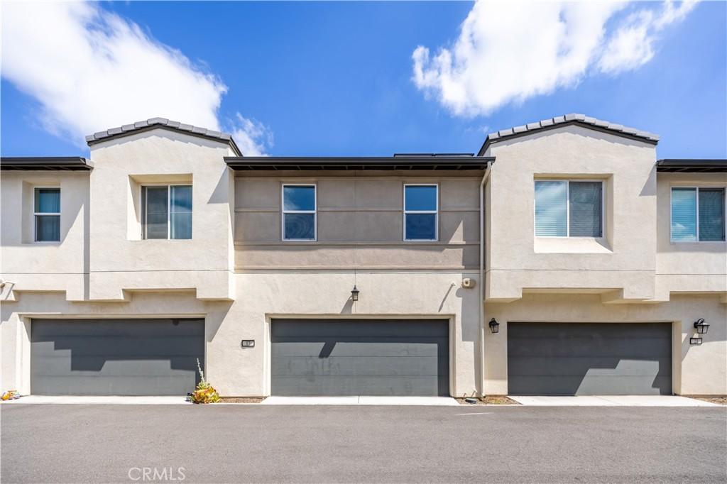 MLS #WS26098104 image #0