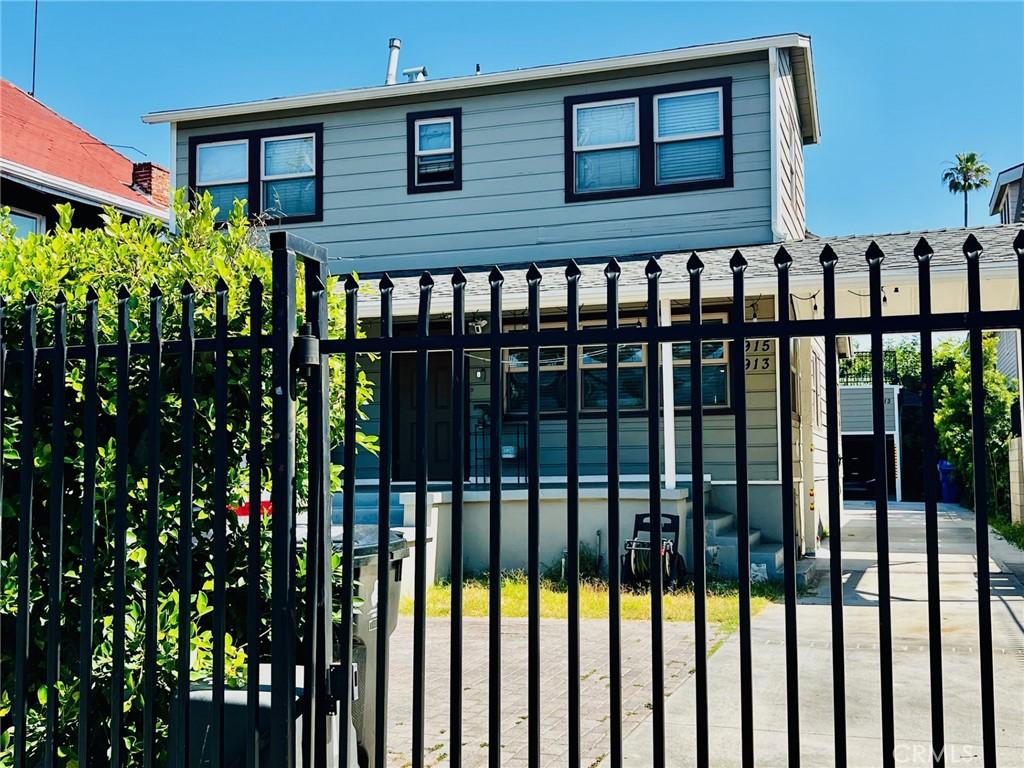 913 W 21st Los Angeles CA 90007 | MLS #WS26119634 45 MLS #WS26119634 image #0